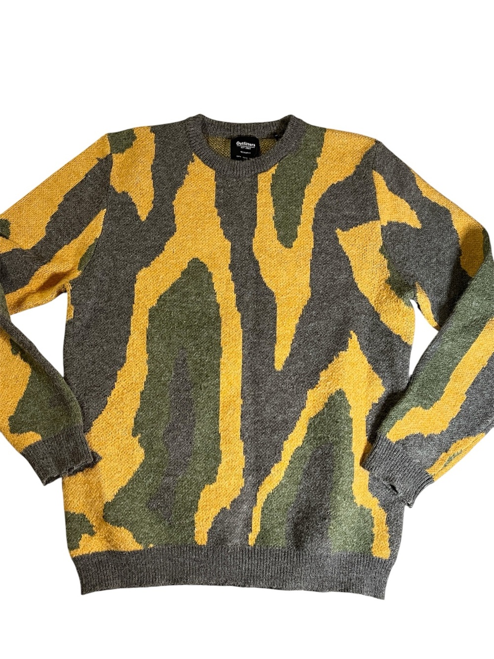 Outfitters VINTAGE Gray, Yellow & Green Abstract Crewneck Sweater
Medium